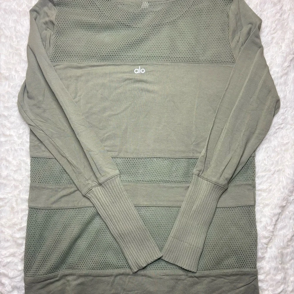 ALO Yoga Olive Long Sleeve Top